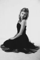 Fotografia studyjna modelki w stylu retro