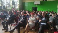 Uczestnicy konferencji historycznej