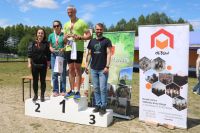 Wspólne zdjęcie najszybsza mieszkanka i mieszkaniec