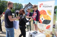 Zwycięscy w kategorii bieg 100 metrów chłopcy