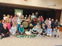 Zdjęcie grupowe uczestników koncertu