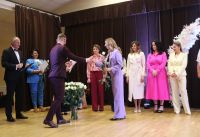 Wręczenie podziękowań uczestniczkom projektu ,,Kobiety Kobietom''.