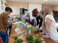 Uczestnicy na warsztatach wielkanocnych.