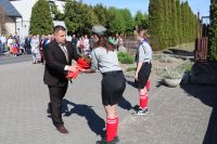 Złożenie kwiatów pod pomnikiem przez Radnego Powiatu Lipnowskiego Łukasza Wasilewskiego.