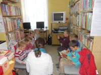 Wizyta przedszkolaków w bibliotece